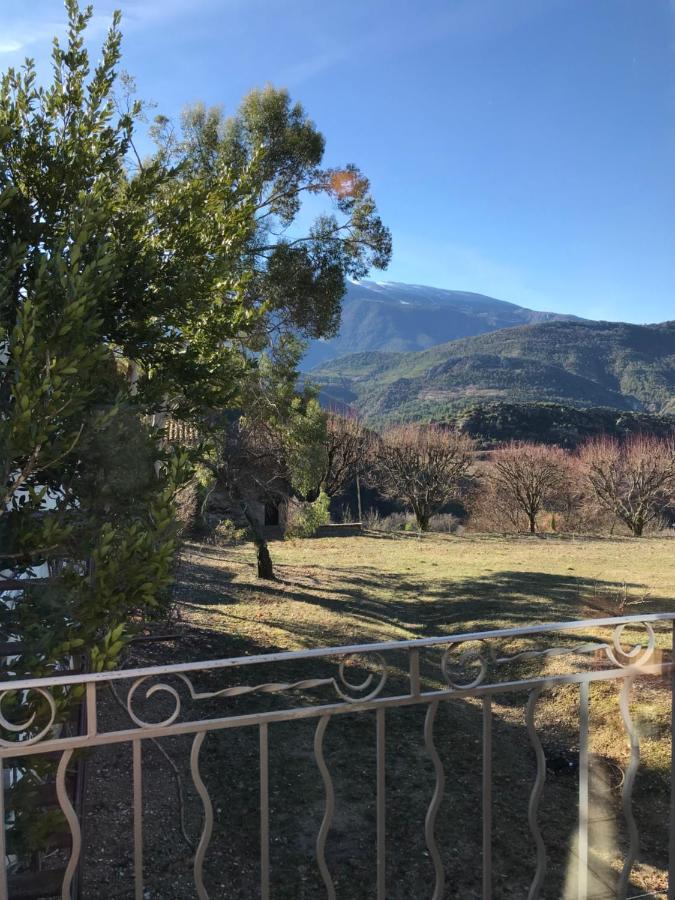 Chambre Une Fenetre Sur Le Ventoux La Clue Plaisians Exterior foto